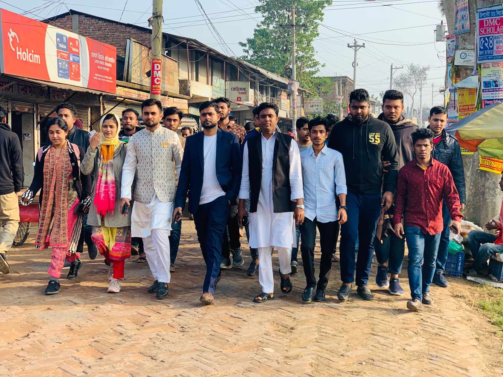 কেন্দ্রীয় ছাত্রলীগ সংসদীয় আসনভিত্তিক সমন্বয়ক দল বাগেরহাট-০১ আসনের  নির্বাচনী প্রচারনায় ছুটে চলেছে পথে প্রান্তরে