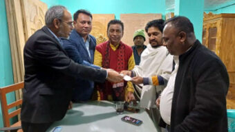 গোপালগঞ্জ; আহত নেতার খোঁজ নিলেন বিএনপির ভারপ্রাপ্ত চেয়ারম্যান তারেক রহমান।