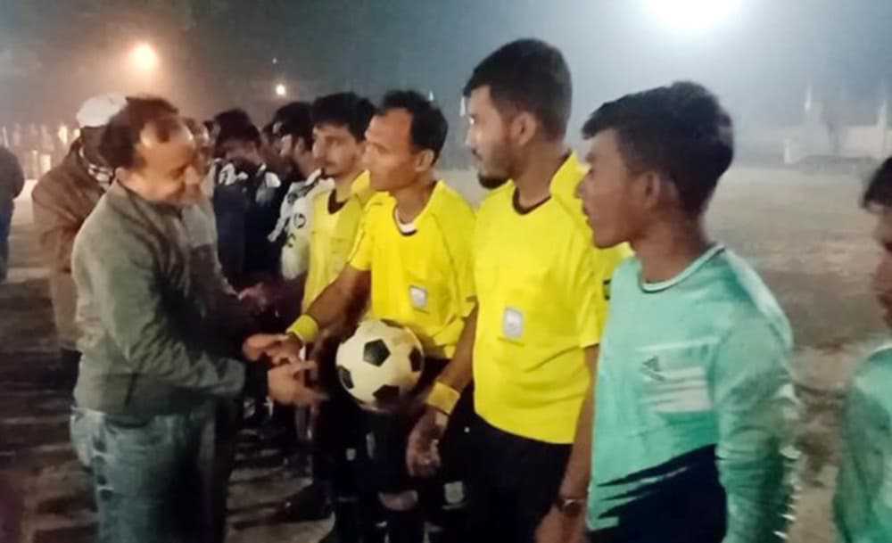 গাইবন্ধায় প্রিমিয়ারলীগ নাইট ফুটবল টুর্নামেন্টের ফাইনাল খেলা অনুষ্ঠিত