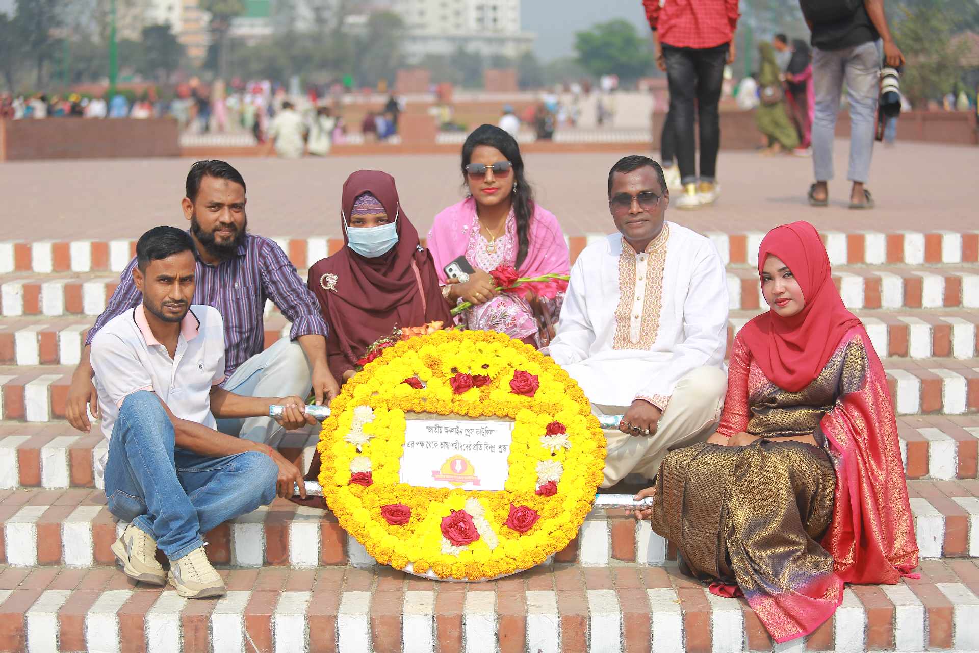 ভাষা শহীদদের শ্রদ্ধা জানিয়েছে জাতীয় অনলাইন প্রেস কাউন্সিলের নেতৃবৃন্দ