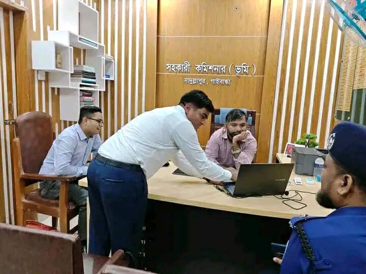 জেলা প্রশাসকের বিভিন্ন প্রতিষ্ঠান পরিদর্শন