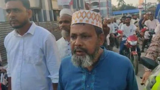 ঢাকায় জাতীয় সমাবেশ সফল করার লক্ষ্যে বোচাগঞ্জ উপজেলা বাংলাদেশ জামায়াতের ইসলামীর মোটরসাইকেল শোডাউন ।