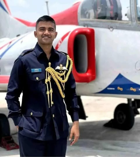 আজ ছিল ফ্লাইট লেফটেন্যান্ট তৌকিরের সলো ফ্লাইট ট্রেনিং (Solo Flight Training)