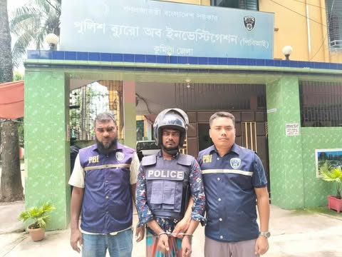 অবশেষে দীর্ঘদিন চেষ্টার পর  লাকসামের আলোচিত কাশেম মেম্বার হত্যা মামলার প্রধান আসামী রাজিব গ্রেফতার করেন পিবিআই পুলিশ কুমিল্লা।