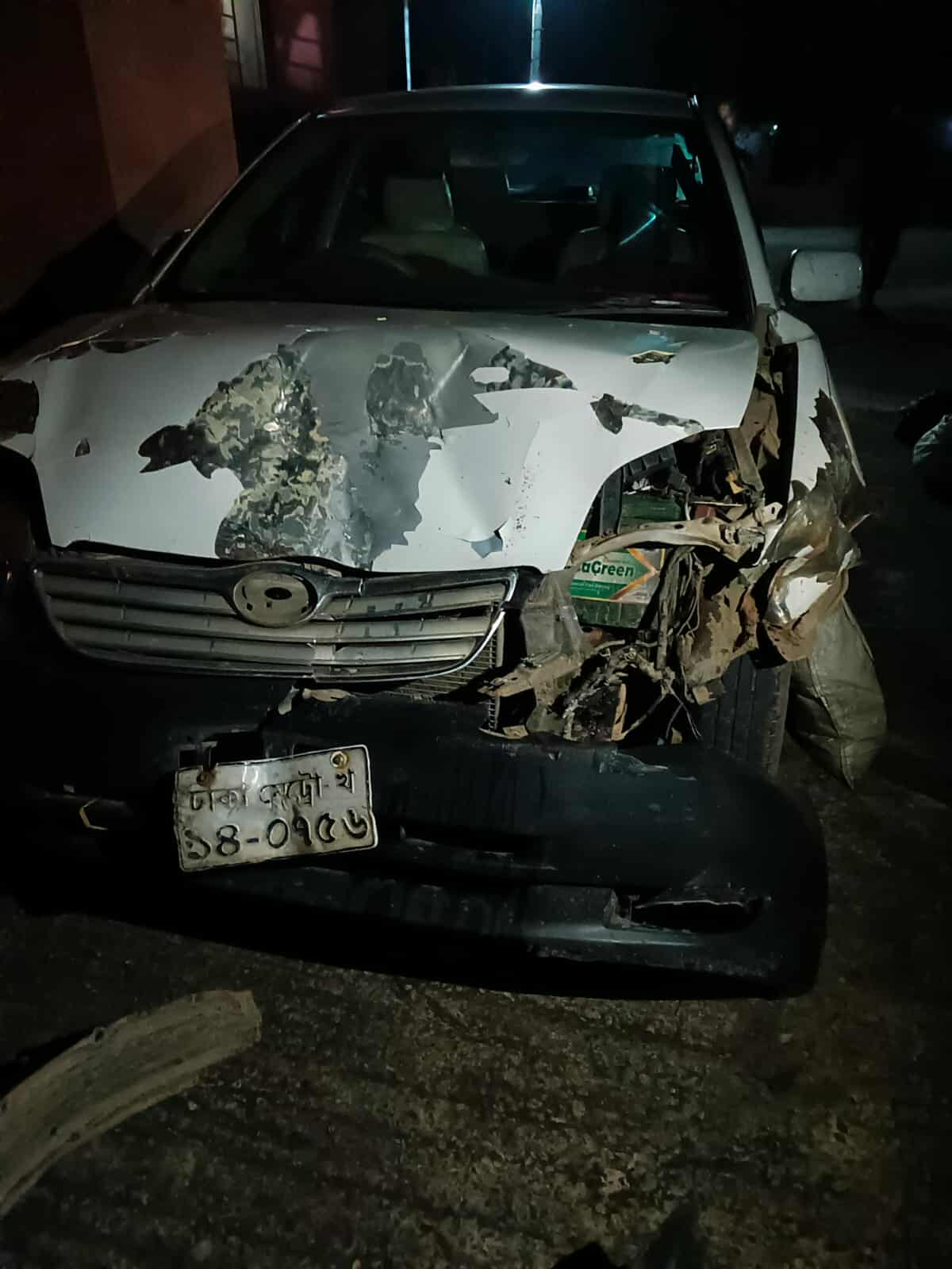 দুপচাঁচিয়ায় প্রাইভেট কারের ধাক্কায়  অটো ভ্যানচালাক নিহত