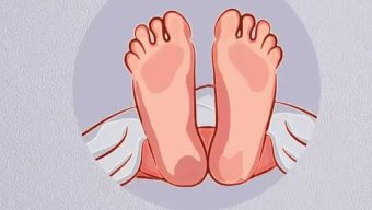 অসুস্থ স্বামী বিষ খেয়ে আত্মহত্যা করেন।