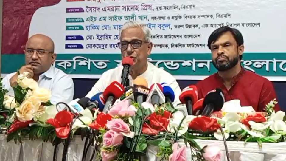 এতদিন আওয়ামী লীগ খেলেছে, এখন জনগণের খেলার সময়: ফারুক