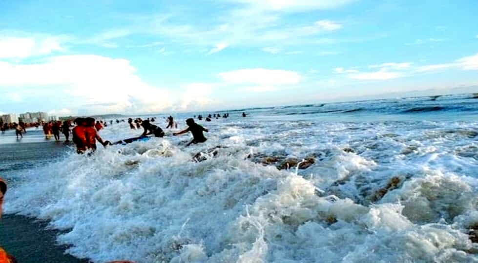 সৈকতে গোসলে নেমে ক্রিকেটার মুশফিকের ভাতিজা নিখোঁজ