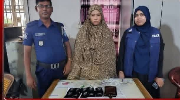 কুমিল্লার মুরাদনগরে যৌথ বাহিনীর অভিযানে ইয়াবাসহ এক নারীকে গ্রেফতার করেছে।