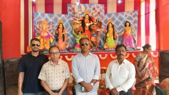 শারদীয় দুর্গাপূজা উপলক্ষে কালীগঞ্জের বিভিন্ন মন্দির  পরিদর্শন করেছেন থানা ভারপ্রাপ্ত কর্মকর্তা মো. আলাউদ্দিন