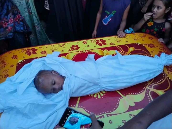 মনপুরায় পুকুরের পানিতে ডুবে এক শিশুর মৃত্যু