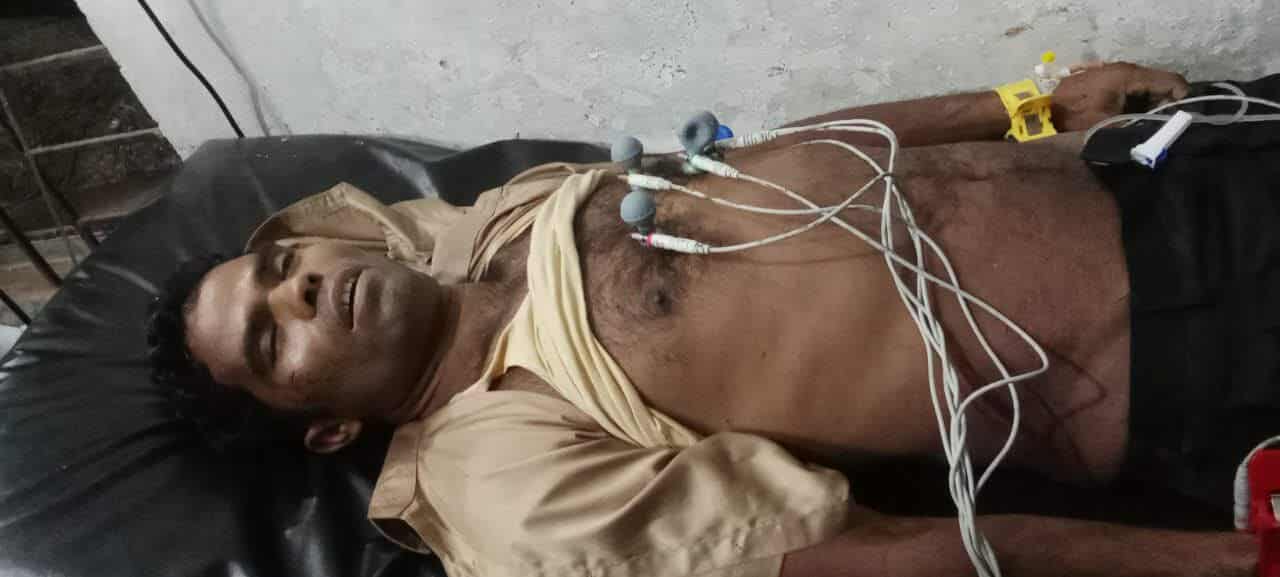 যাত্রী বাহী বাসের ধাক্কায় ,ভ্যানযাত্রী ১ জন নিহত, আহত ২জন।