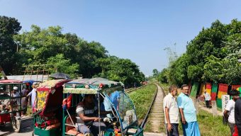 ট্রেনে কাটা পড়ে এক অজ্ঞাতপরিচয় নারীর মৃত্যু