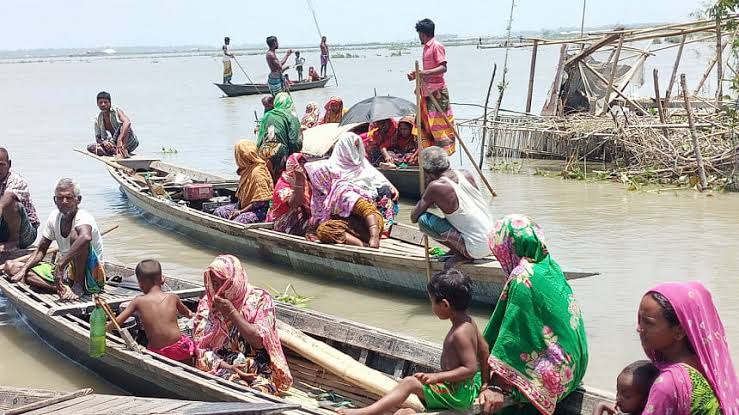 তিস্তার বুকের ঘর -হাসিনা বেগমের জীবনের মতো ভাঙা-আবার গড়া