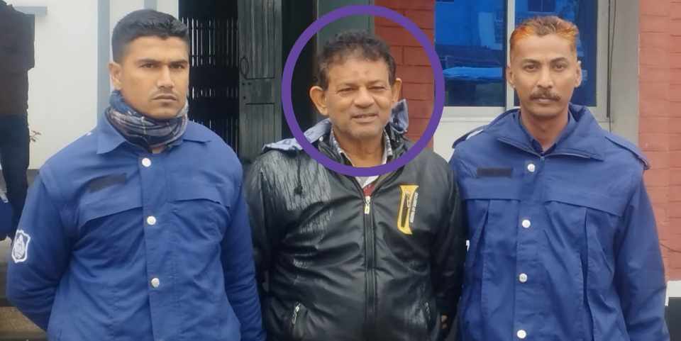 বোচাগঞ্জে বহিষ্কৃত আওয়ামী লীগ নেতা শহিদুল চৌধুরী গ্রেফতার