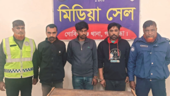 গোবিন্দগঞ্জে ৩ জন মাদক ব্যবসায়ী আটক,ধারালো অস্ত্র উদ্ধার