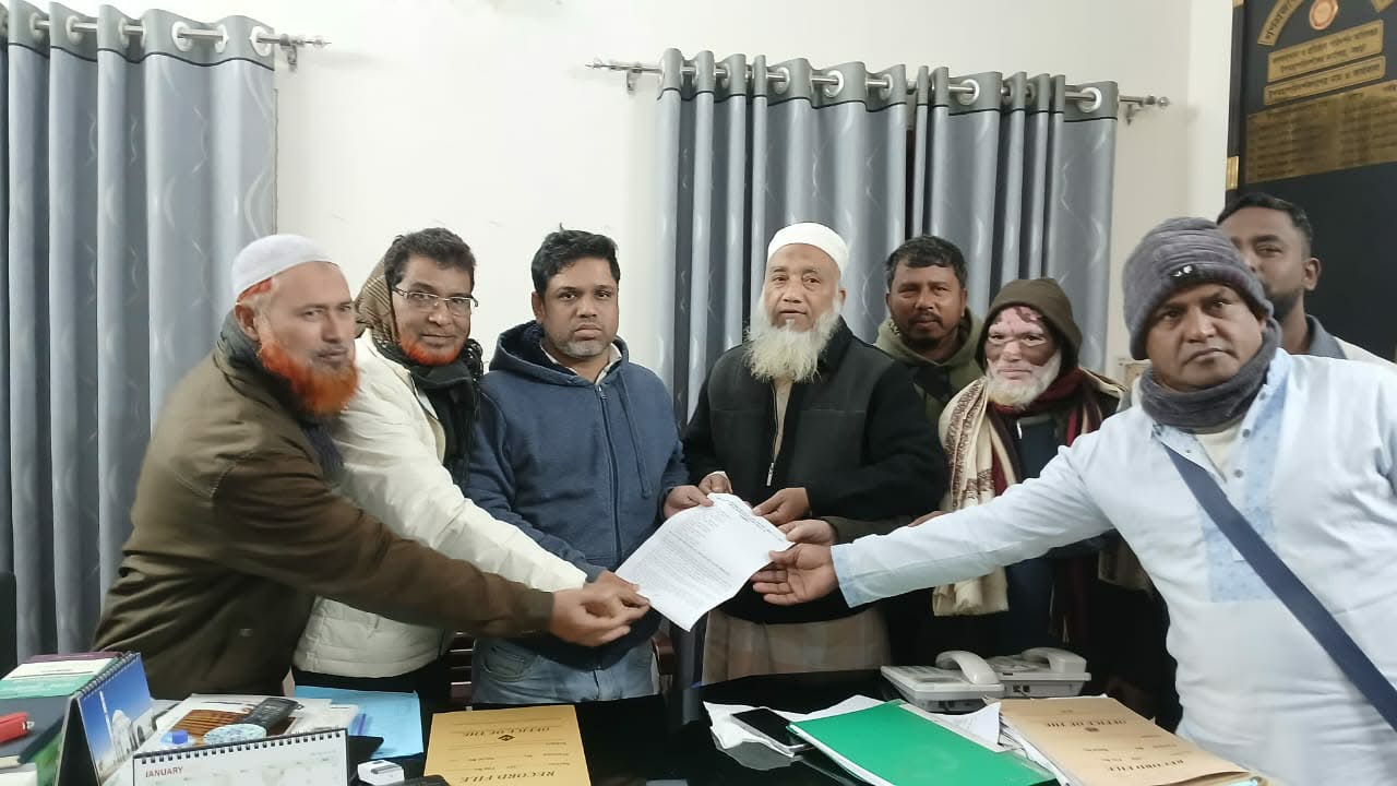 উত্তরাঞ্চলের হোটেল–রেস্তোরাঁয় খাতায় কলমে ৮ ঘন্টা, বাস্তবে তা ১২ ঘন্টা আর নিন্মতম মজুরি