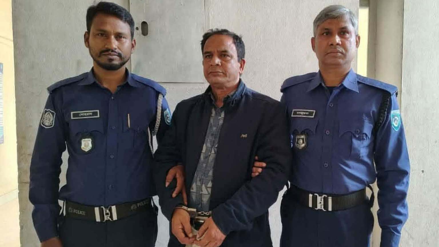 বৃদ্ধ বাবা–মাকে ঘরছাড়া ও নির্যাতন, একমাত্র ছেলে গ্রেপ্তার।