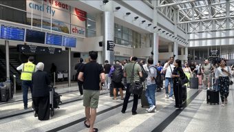 লেবানন থেকে হঠাৎ দূতাবাস কর্মীদের কেন সরিয়ে নিলো যুক্তরাষ্ট্র