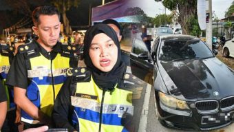 মালয়েশিয়ায় বাংলাদেশি ব্যবসায়ীর বিলাসবহুল গাড়ি জব্দ