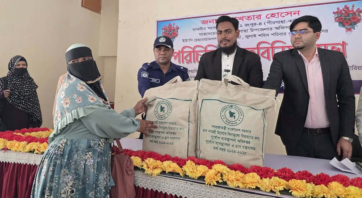 সরকারি দপ্তরে হয়রানিমুক্ত সেবা নিশ্চিত করার আহ্বান আখতারের