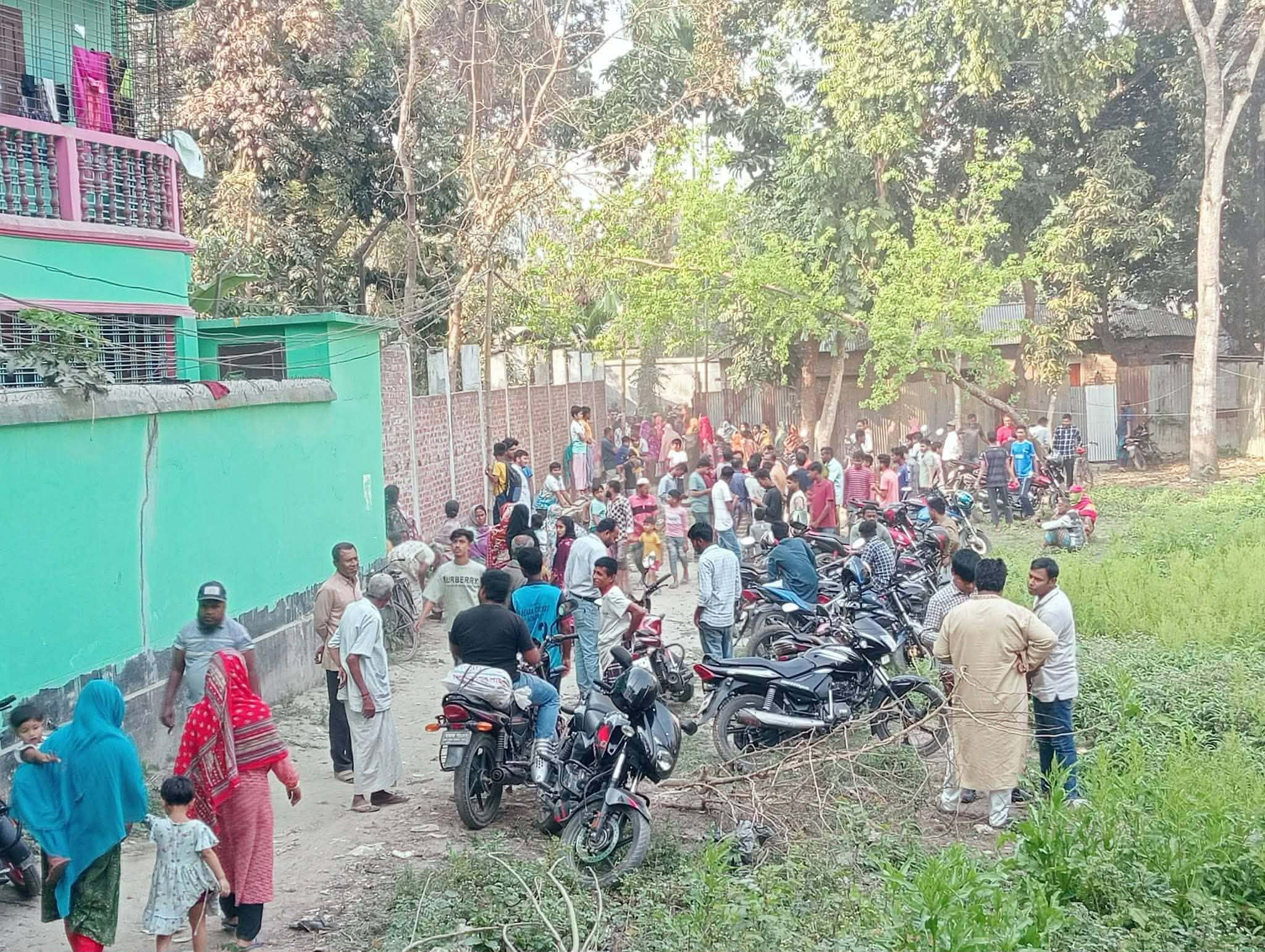 সরকারি প্রাথমিক বিদ্যালয়ের শিক্ষিকা শামসুন্নাহার রুমা খুন।