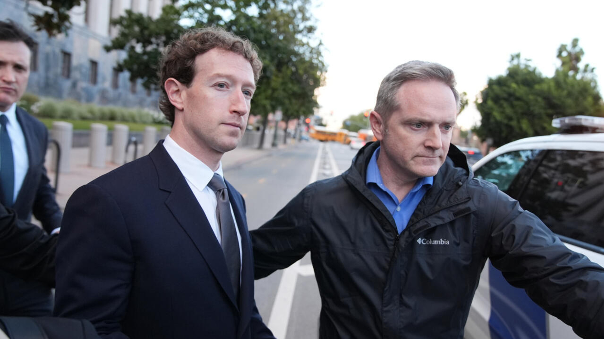 সামাজিক মাধ্যম আসক্তি সংক্রান্ত মামলায় মেটার নীতির পক্ষে সাফাই জাকারবার্গের।