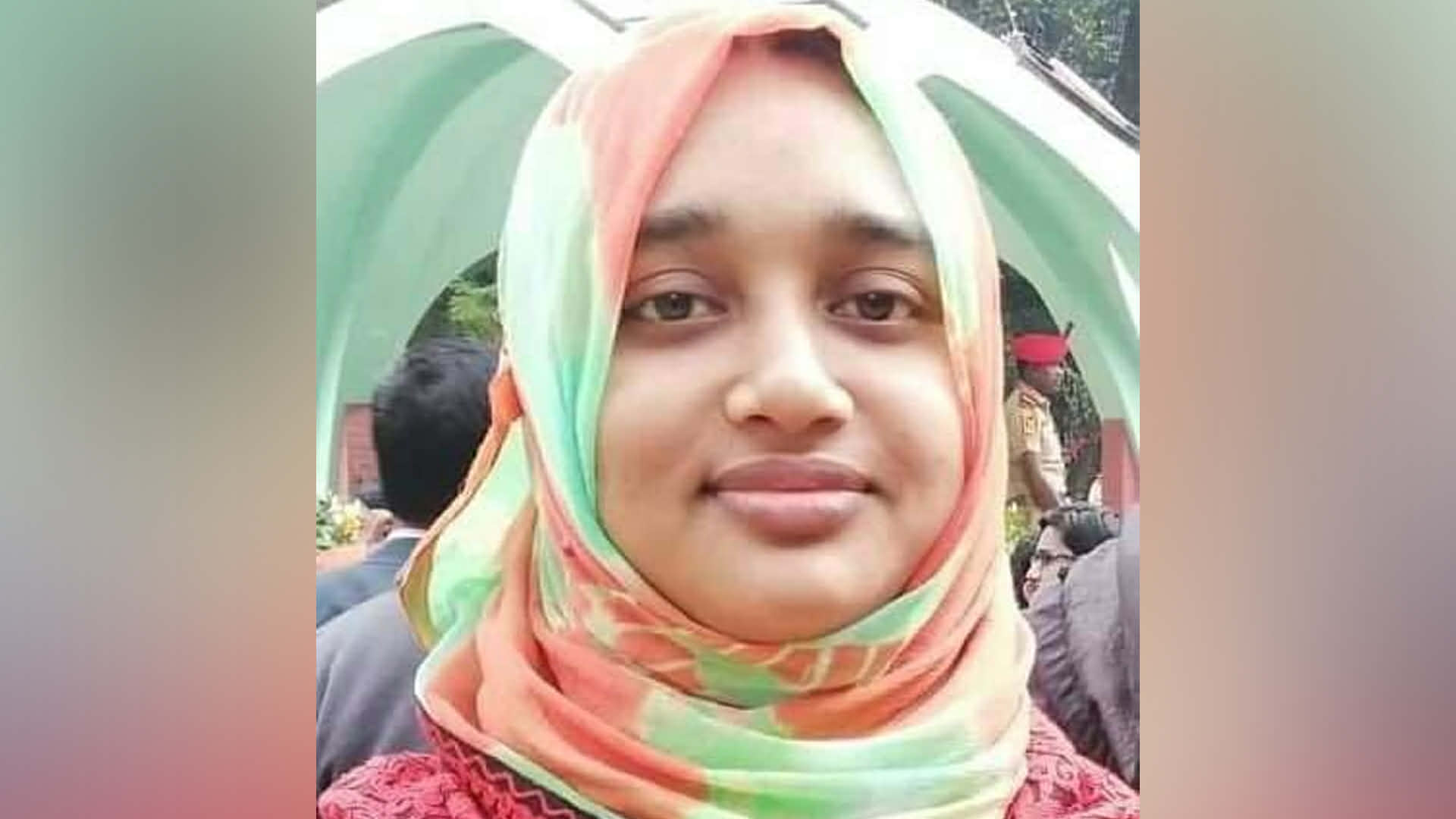 নিজ কক্ষেই ইবি শিক্ষিকা রুনা খুন: ৪ শিক্ষক-কর্মকর্তার বিরুদ্ধে মামলা।