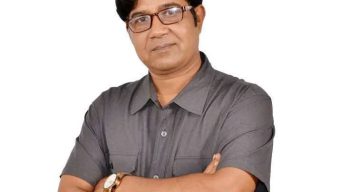 স্থানীয় জনসাধারণের প্রশংসায় ভাসছেন চেয়ারম্যান টিটু।