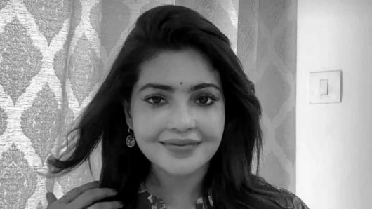 বাড়িতেই পড়ে ছিল জনপ্রিয় অভিনেত্রীর নিথর দেহ।